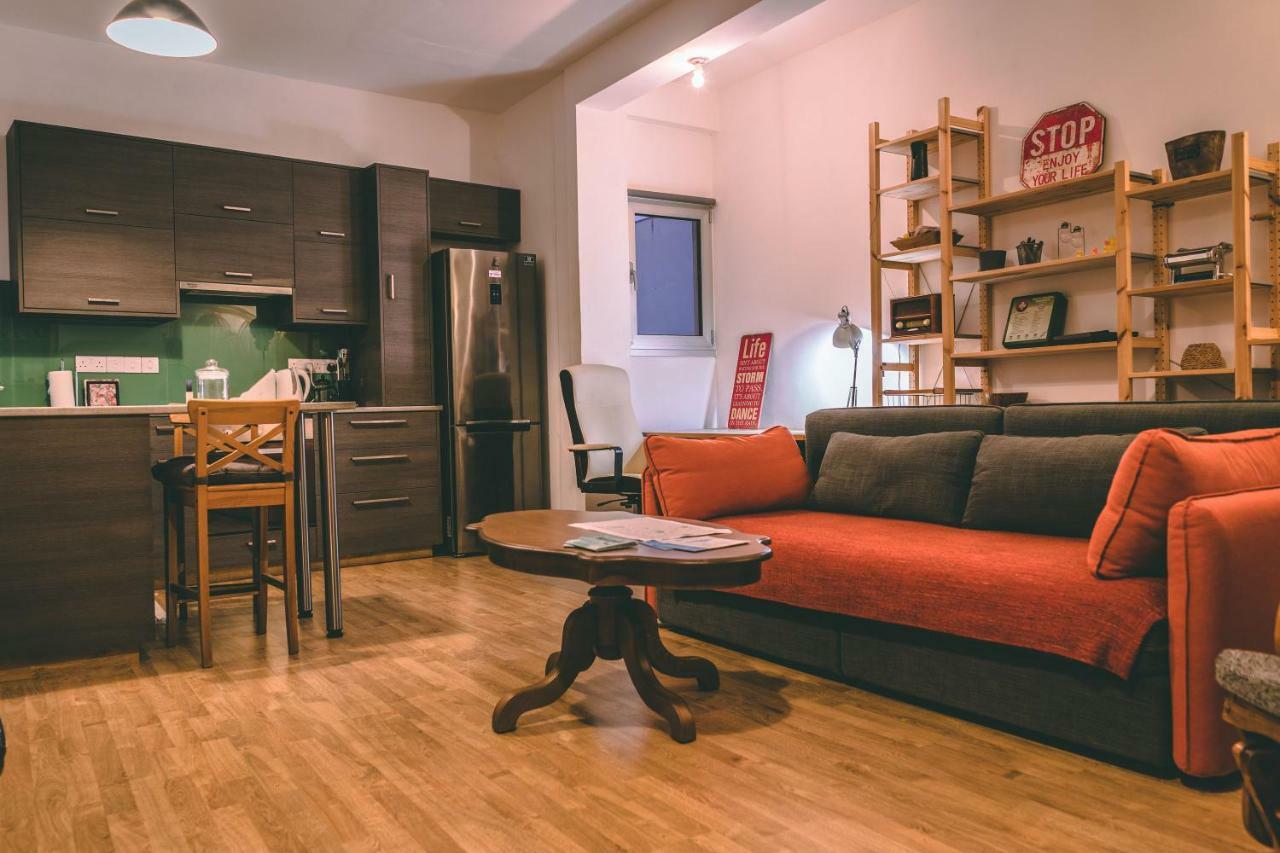 Cozy Flat City Center Nikosia Exterior foto